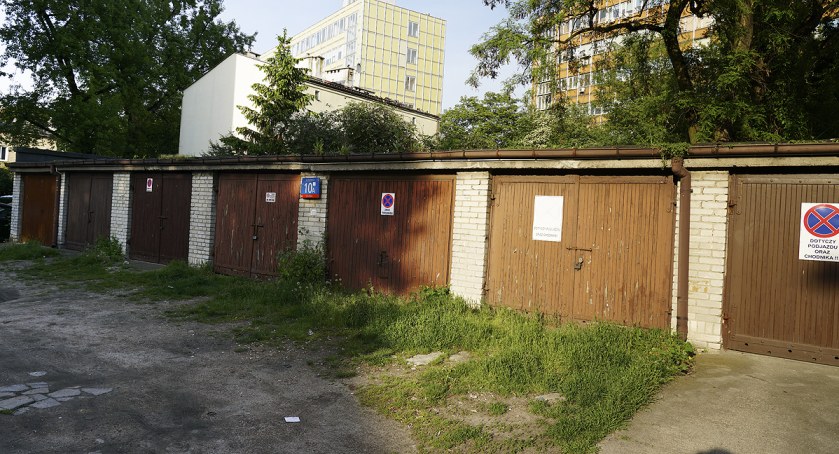 zdjęcie garaż 