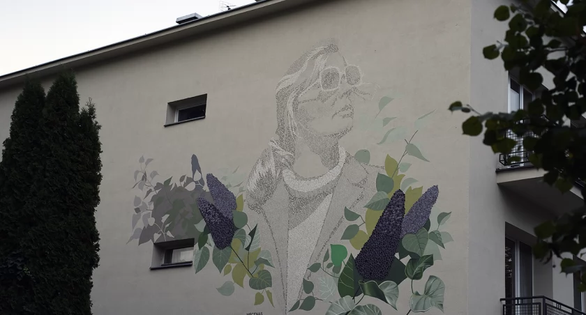 zdjęcie mural Agnieszki Osieckiej 
