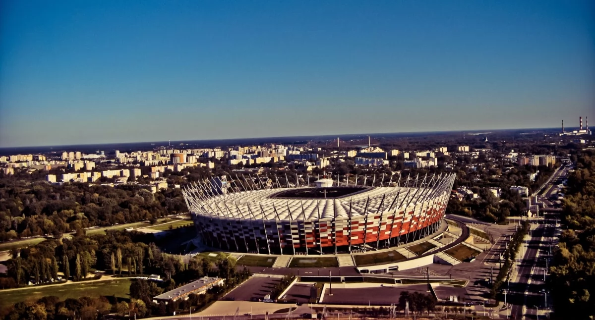 Piłka nożna, Reprezentacja Polski zmienia stadion Narodowy przestaje domem Biało Czerwonych - zdjęcie, fotografia