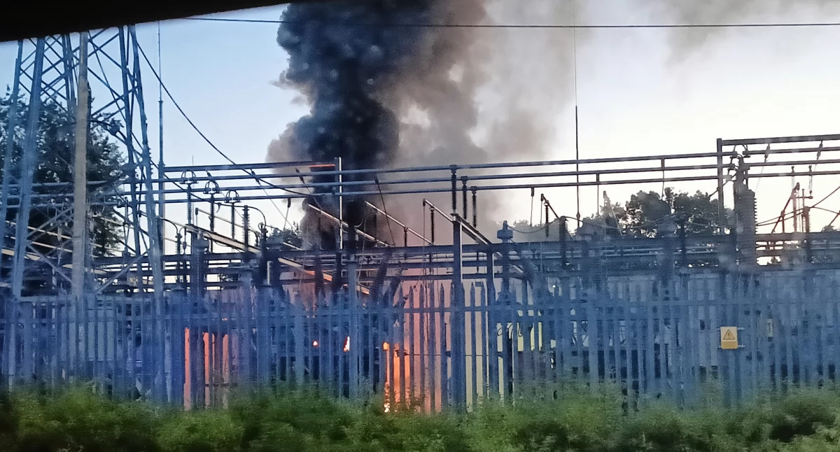 Pożary, Ogromny pożar Pradze było widać kilometrów - zdjęcie, fotografia
