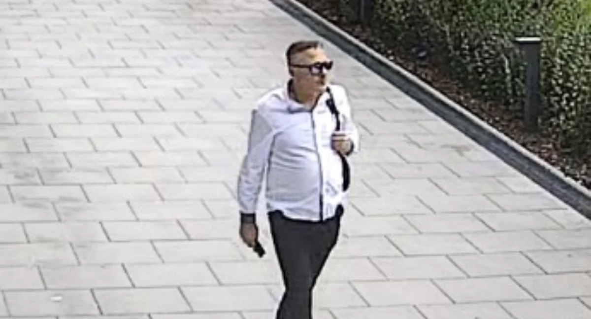 Kradzieże i rozboje, Podejrzany kradzież włamaniem Pradze Południe Poszukiwany! - zdjęcie, fotografia