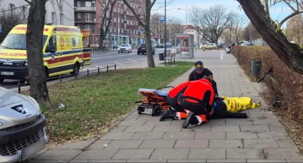 Działania służb, NIEFORTUNNY FINAŁ JAZDY HULAJNOGĄ Wypadek Pradze Południe! - zdjęcie, fotografia