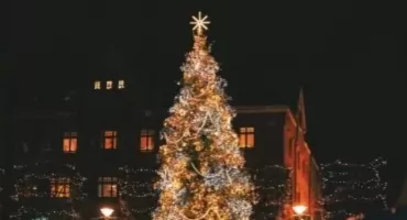 NIE TYLKO ILUMINACJA CHOINKI. Wspólna celebracja na Pradze-Południe