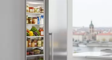 WIELKANOC A MARNOWANIE JEDZENIA. Jadłodzielnie na Pradze-Południe