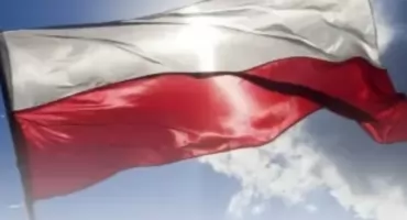 TWOJA BIAŁO-CZERWONA. Darmowe FLAGI na Pradze-Południe