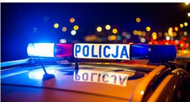 Zwłoki małżeństwa w mieszkaniu na Grochowie. Trwa dochodzenie policji